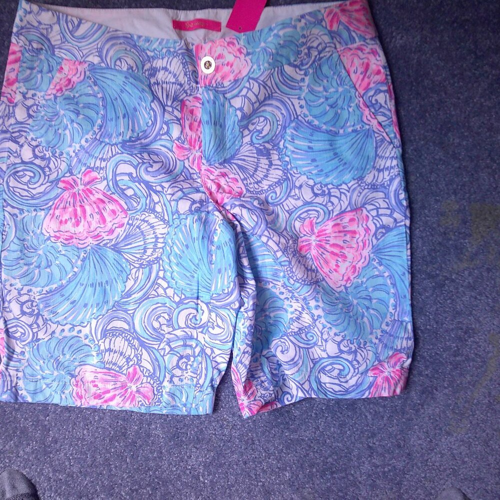 NWT Lilly Pulitzer "Chipper" Shorts in "Blue Haven" Pattern Size 12